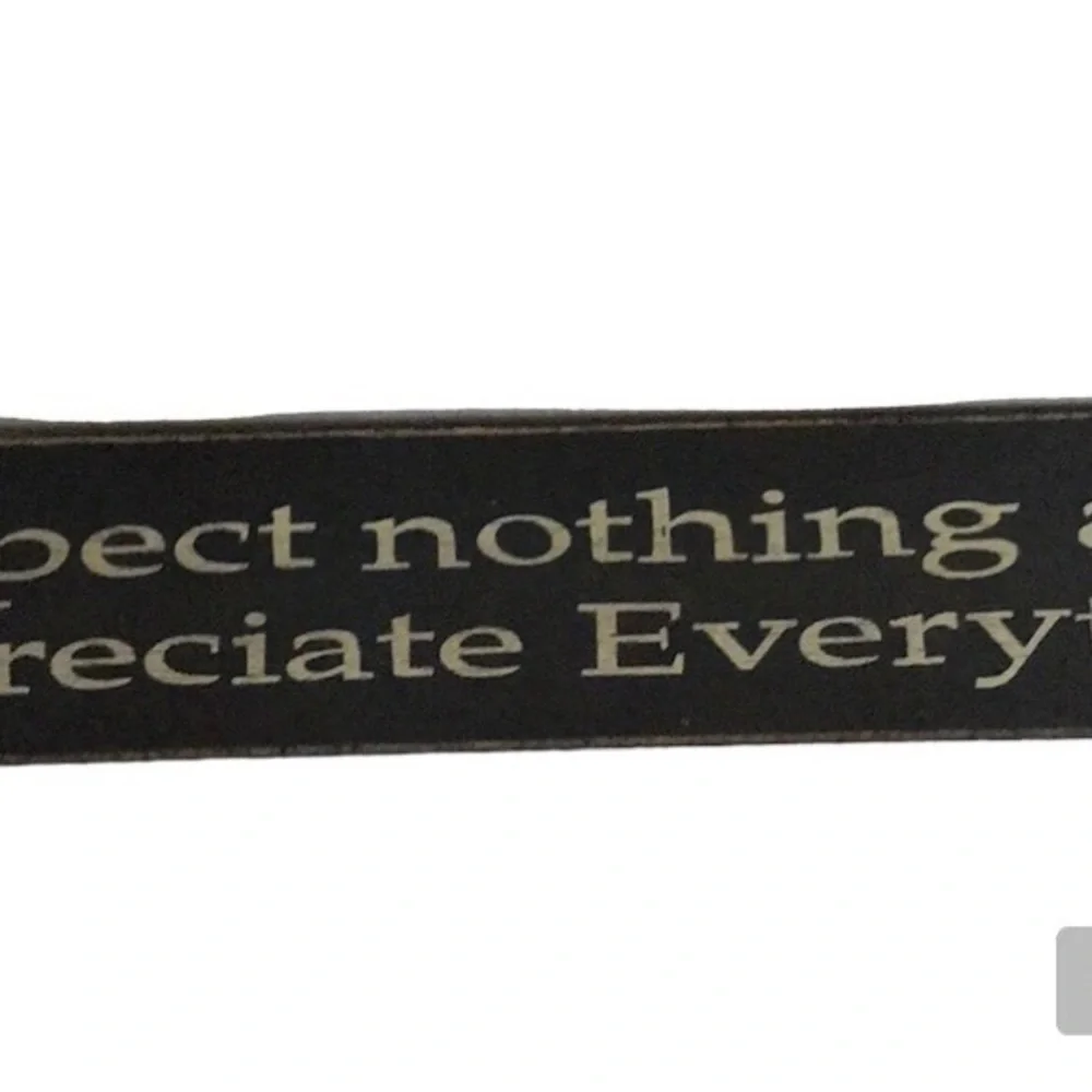 Distress  New Wood Sign -‎ expect nothing and appreciate Everything